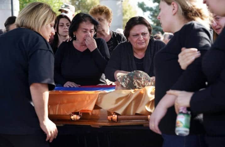 La guerra de Artsaj generó muchos infelices, debido a las pérdidas humanas