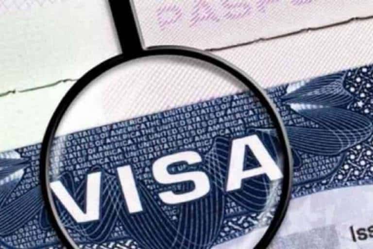 El 17 de diciembre, el Ministerio de Relaciones Exteriores actualizó la lista de países en los que los ciudadanos de los siguientes países están exentos del requisito de obtener una visa de entrada si tienen pasaportes válidos de los tipos mencionados. Cabe señalar que Azerbaiyán ha estado en esta lista durante años.
